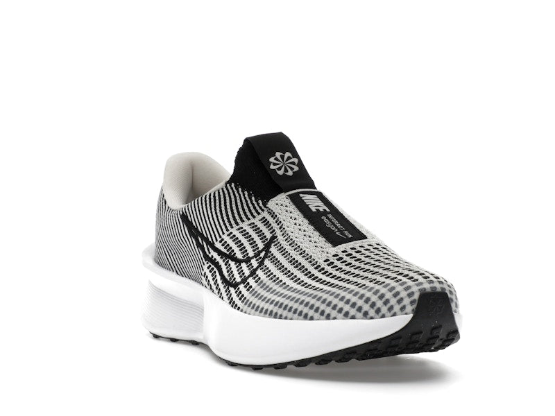 Nike Interact Run EasyOn Phantom White Black