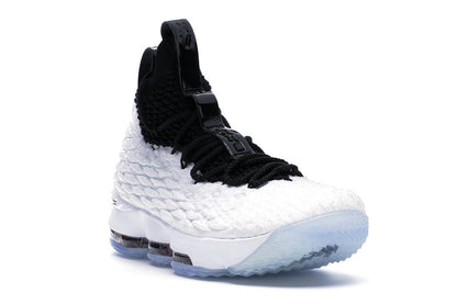 Nike LeBron 15 Graffiti