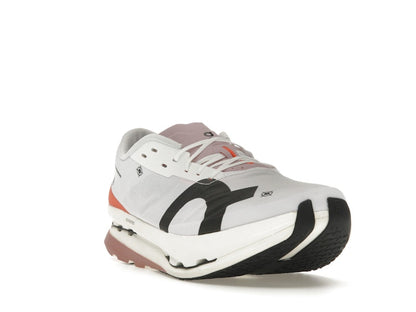 On Running Cloudboom Echo 3 White Flame