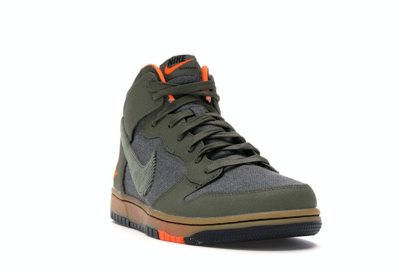 Nike Dunk CMFT Swoosh Social Club Olive
