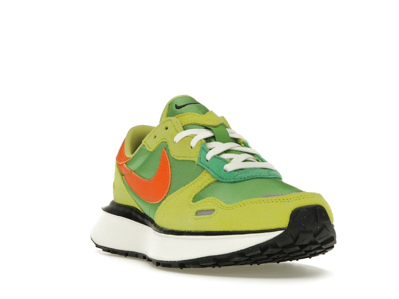 Nike Phoenix Waffle Chlorophyll Safety Orange (Women's)
