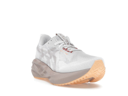 ASICS Novablast 5 White Fawn (Women's)
