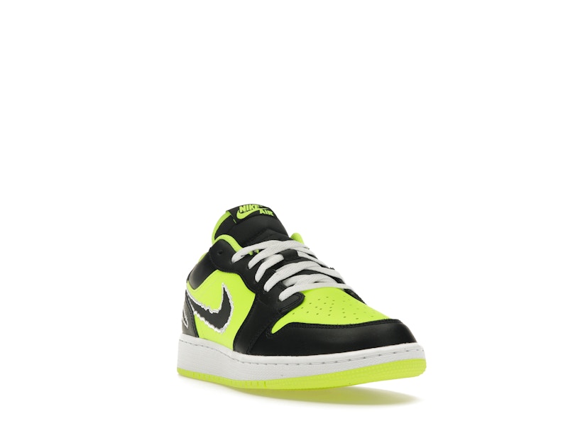 Jordan 1 Low SE Black Cat Volt (GS)