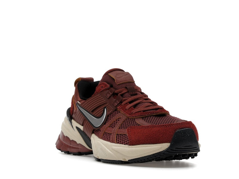 Nike V2K Run Red Sepia Dark Pony (Women's)