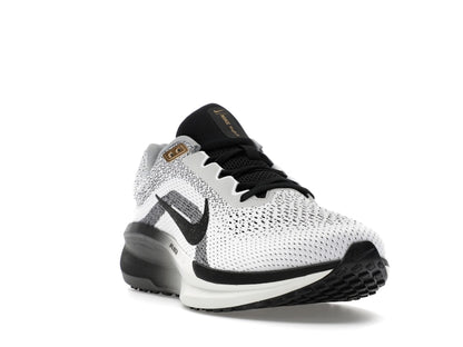Nike Winflo 11 SE White Metallic Gold Light Smoke Grey Black
