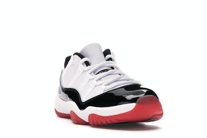 Jordan 11 Retro Low Concord Bred