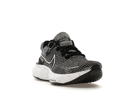 Nike ZoomX Invincible Run Flyknit 2 Oreo (Women's)