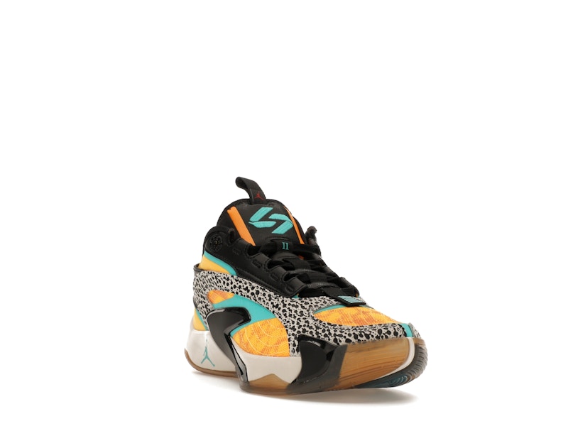 Jordan Luka 2 The Pitch (GS)