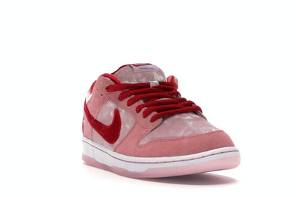 Nike SB Dunk Low StrangeLove Skateboards