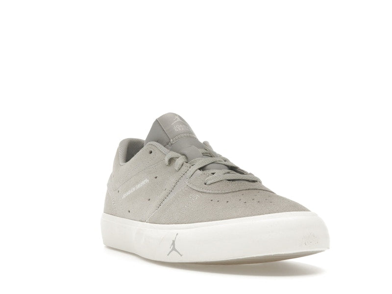Jordan Series ES Light Iron Ore Sail