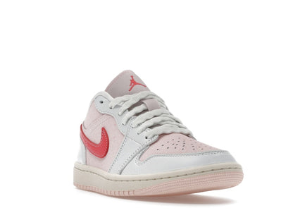Jordan 1 Low SE Strawberry Milkshake (Women's)