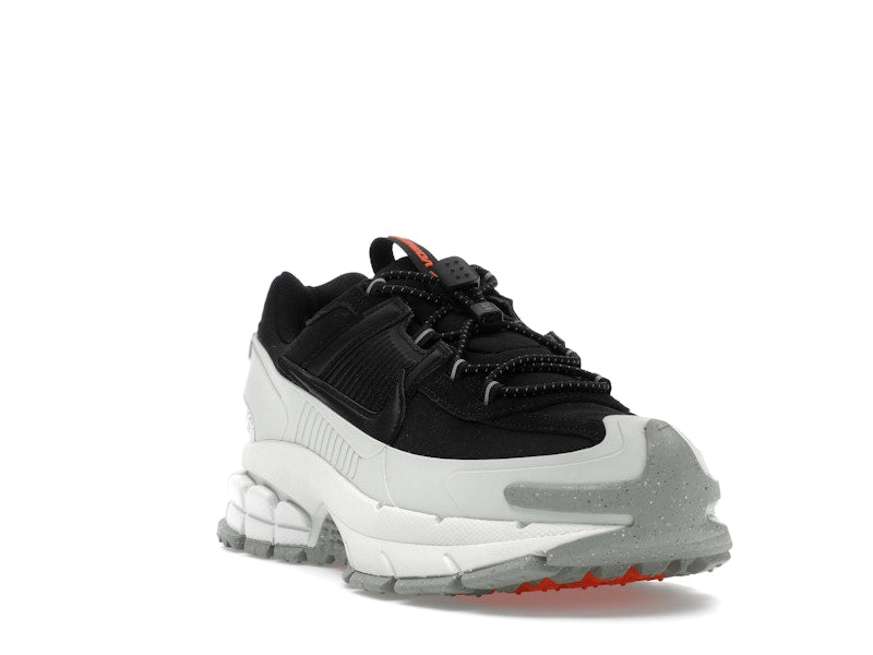 Nike Zoom Vomero 5 Roam Black Light Silver