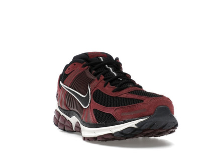 Nike Zoom Vomero 5 Dark Team Red