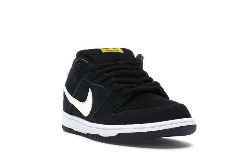 Nike SB Dunk Low Firecracker