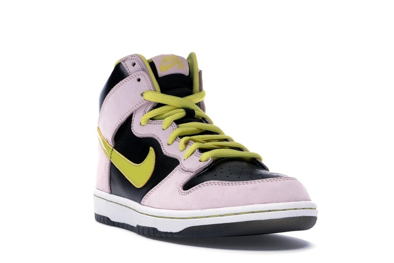 Nike SB Dunk High Miss Piggy