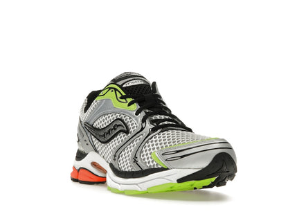 Saucony ProGrid Triumph 4 Highsnobiety Silver