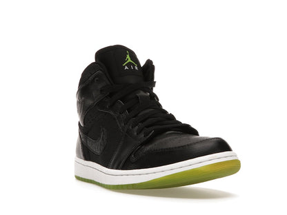 Jordan 1 Phat Black Action Green