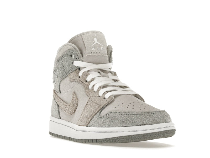 Jordan 1 Mid SE Particle Grey (Women's)