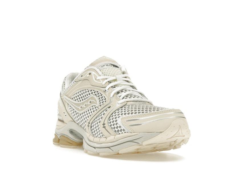 Saucony ProGrid Triumph 4 Highsnobiety Cream