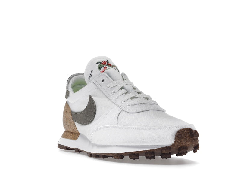 Nike DBreak-Type Pagoda