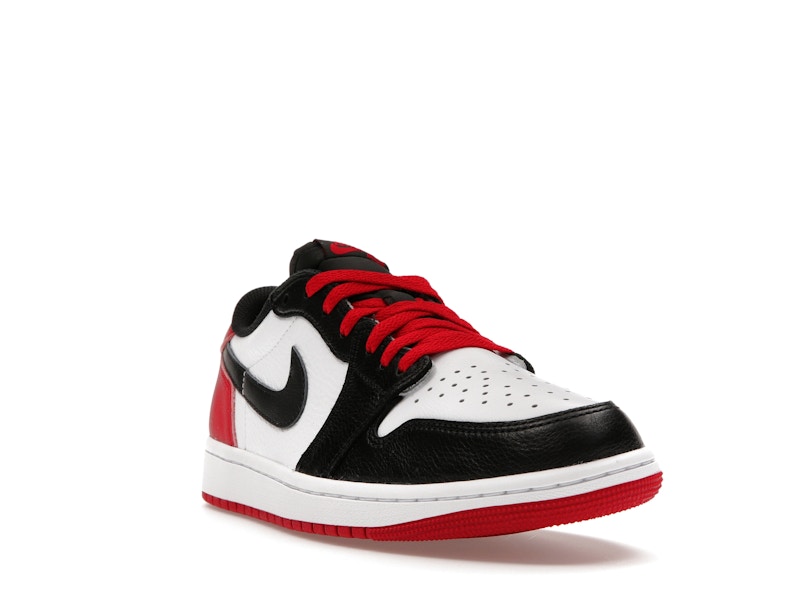Jordan 1 Retro Low OG Black Toe (2023)