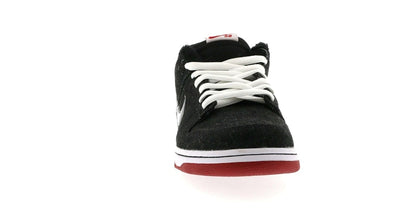 Nike SB Dunk Low Larry Perkins
