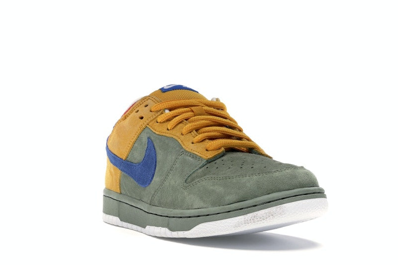 Nike SB Dunk Low Puff N Stuff