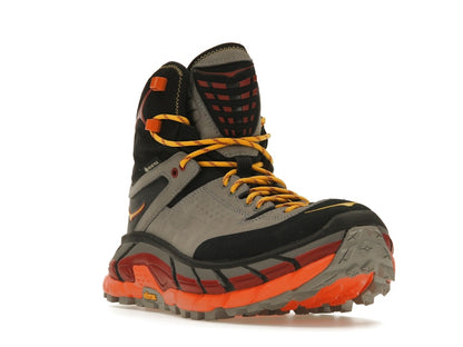 Hoka One One Tor Ultra Hi Black Chili Pepper (All Gender)