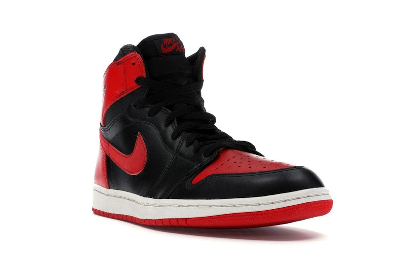Jordan 1 Retro Bred (2001)