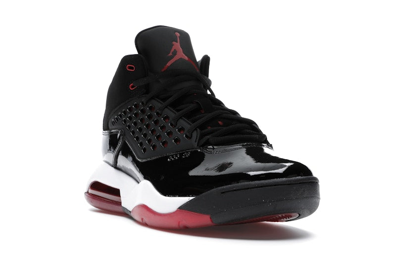 Jordan Maxin 200 Black Gym Red
