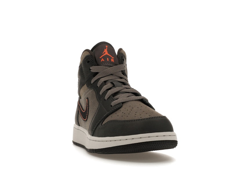 Jordan 1 Mid SE Night Stadium (GS)