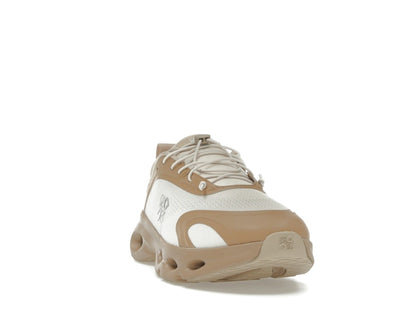 On Running Cloudsolo LOEWE Dark Sand Cream (Women's)