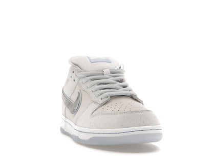 Nike SB Dunk Low White Lobster (Friends and Family)
