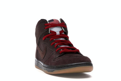 Nike SB Dunk High Budweiser