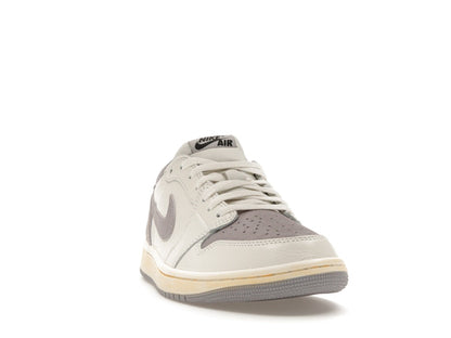 Jordan 1 Retro Low OG Atmosphere Grey