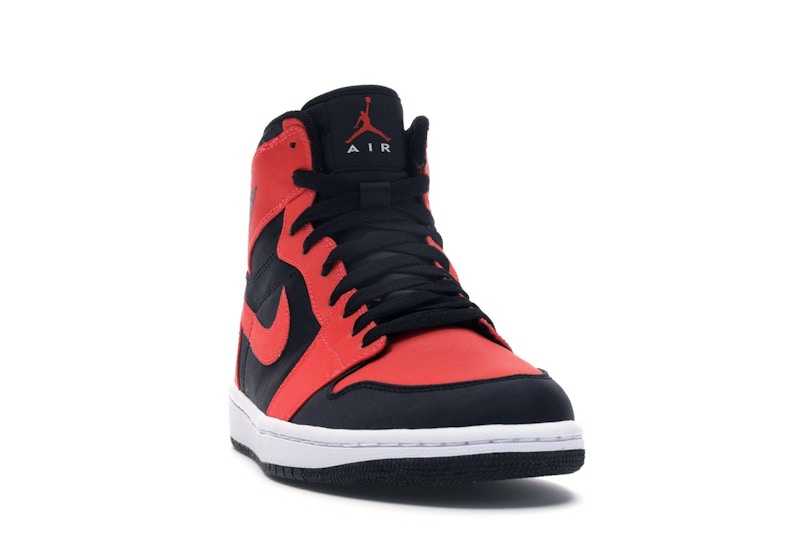 Jordan 1 Retro Max Orange