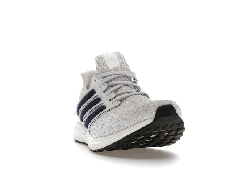 adidas Ultra Boost 4.0 White Collegiate Navy
