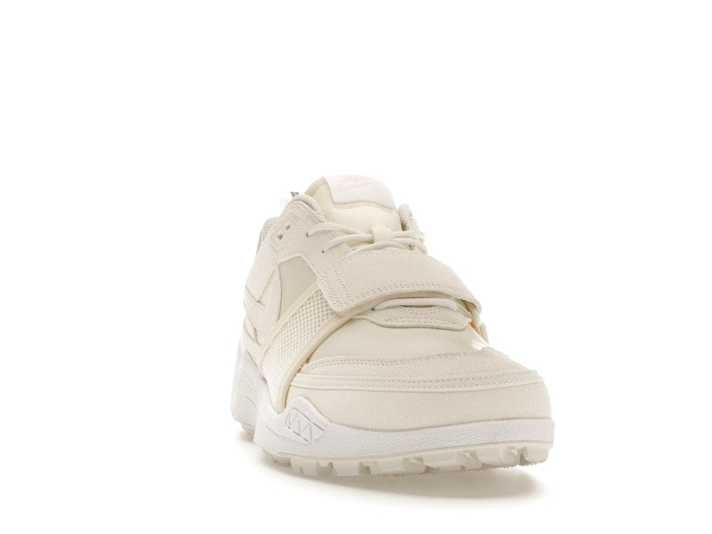 Nike Zoom Field Jaxx SP Travis Scott Sail