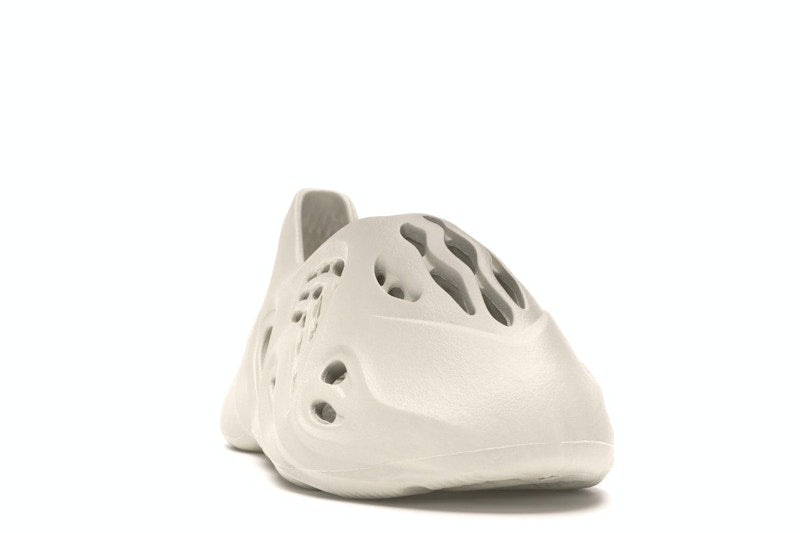 adidas Yeezy Foam RNNR Ararat