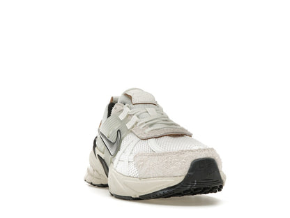 Nike V2K Run Summit White Light Orewood Brown (Women's)