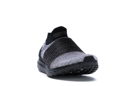 adidas Ultra Boost Laceless Mid Black Oreo
