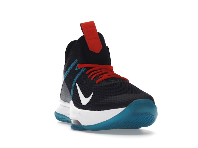 Nike LeBron Witness 4 Red Carpet