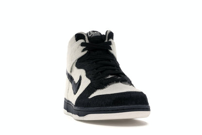 Nike Dunk High Panda