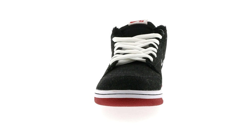Nike SB Dunk Low Larry Perkins