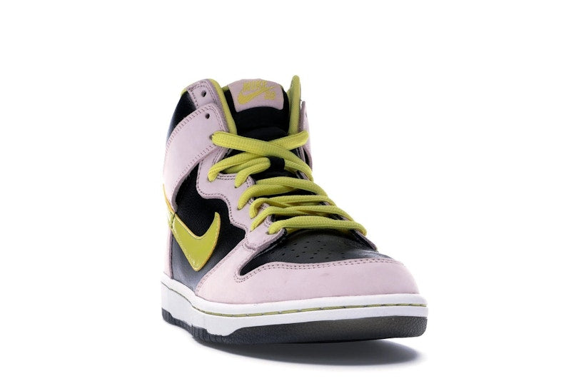 Nike SB Dunk High Miss Piggy