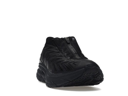Hoka One One Project Clifton Triple Black