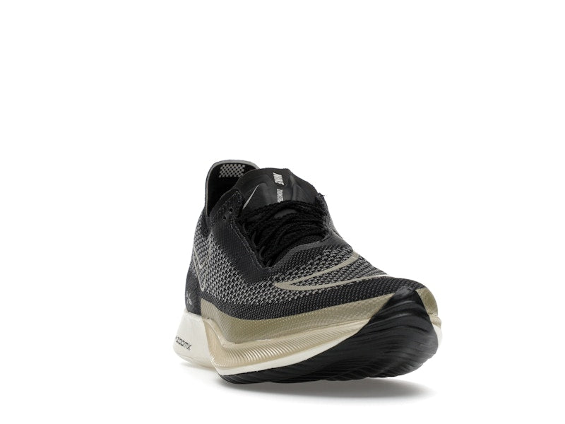 Nike Streakfly Black Metallic Gold Grain