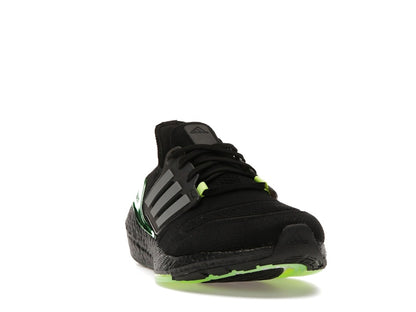adidas Ultra Boost 22 Black Iron Metallic Beam Green