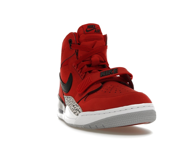 Jordan Legacy 312 Toro