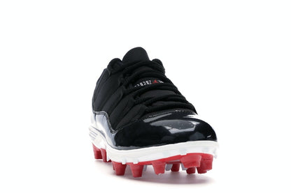 Jordan 11 Retro Low Cleat Bred